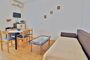 Apartments BALEN * seating area, flat-screen TV, air conditioning