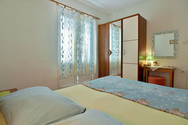 Apartments BALEN * bedroom with large double bed