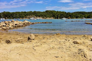Apartments BALEN- beach in Lopar