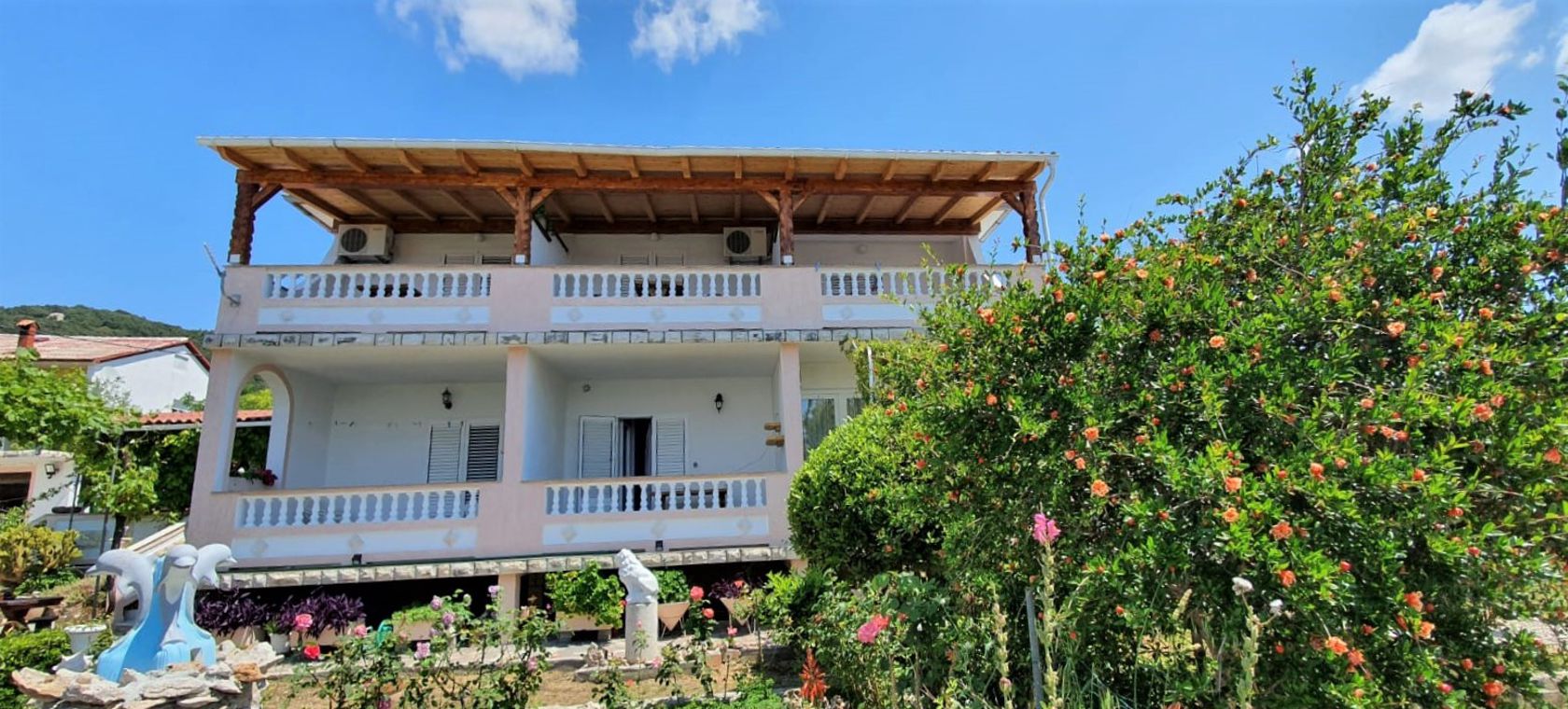 >Apartments Slaven Balen - near the sea
